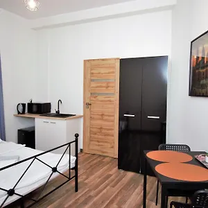 apartmanenty-pwiejska-20.poznan-hotels.com/